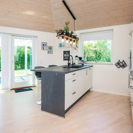 بيت للعطل 6 Person In *