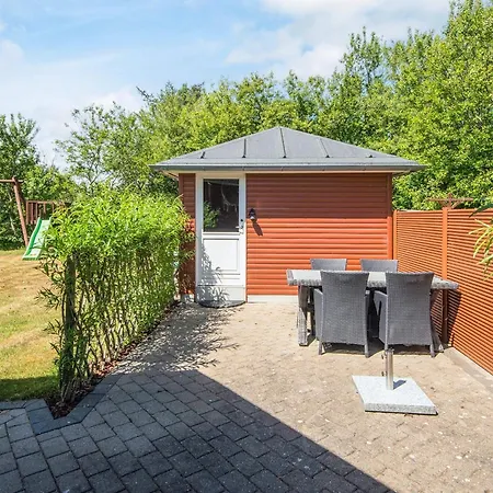 بيت للعطل 6 Person In *